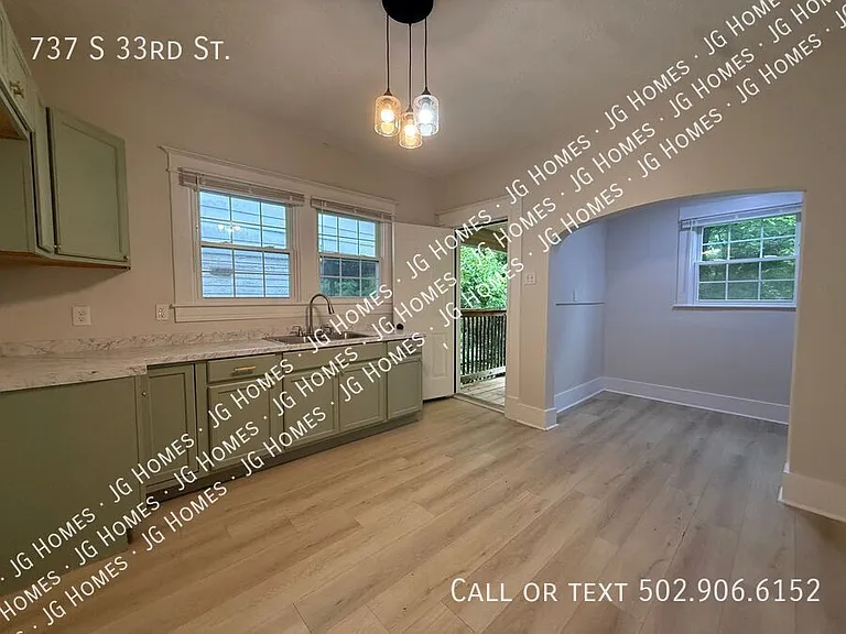 737 S 33rd St — Photo 11