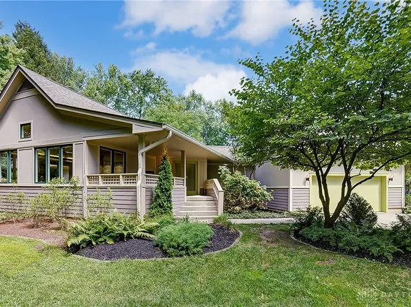 14 Helen Ct, Yellow Springs, OH 45387