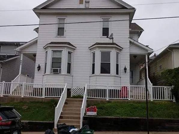 3rd St, Nescopeck, PA 18635