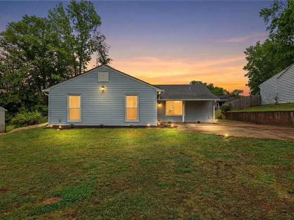 607 Sumter St, Greenville, SC 29617