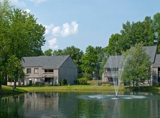 56 Woodlake Rd APT 8, Albany, NY 12203