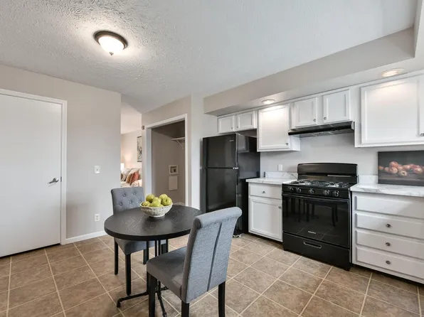 1948 North 28th STREET, Milwaukee, WI 53208