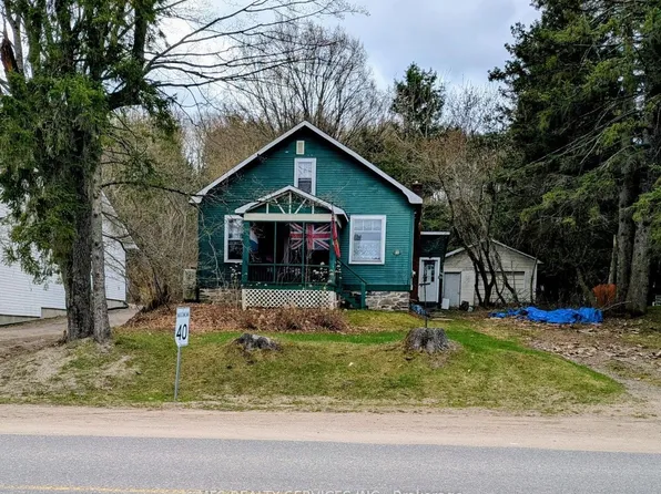 20 Newcastle St, Minden Hills, ON K0M 2K0