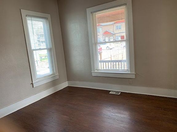 Main floor Office/Bedroom