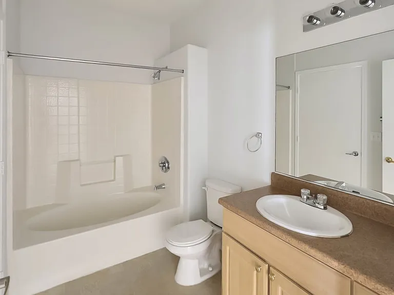 8250 N Grand Canyon Dr #1137-20 — Photo 21