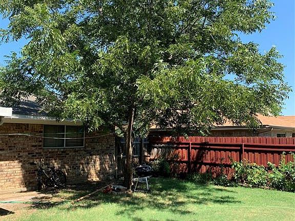 4th image of 1414 College Pkwy
