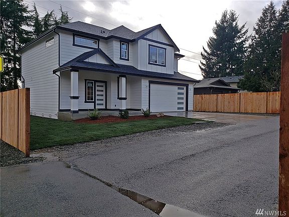 4th image of 2908 53rd Ave NE