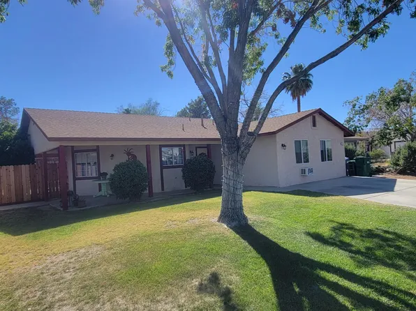 725 Ginger Ave, Ridgecrest, CA 93555