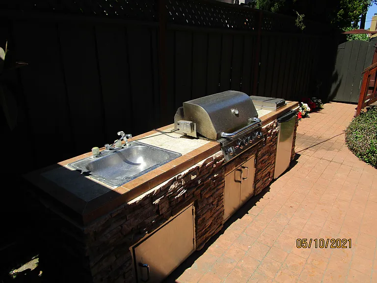 802 Nevada Ave — Photo 9