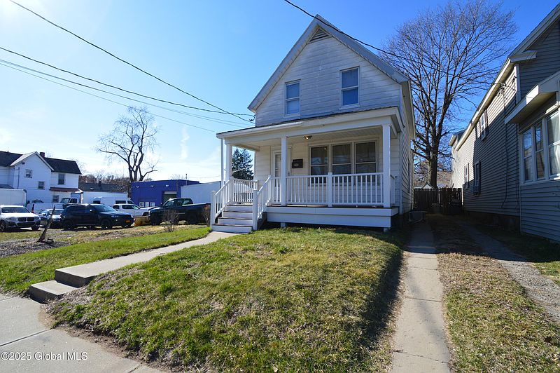 2nd image of 106 Henry Street