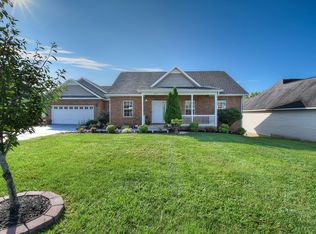 336 Goldenrod Dr, Jonesborough, TN 37659