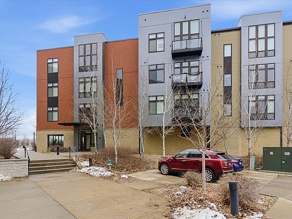 3rd image of 250 State St #302