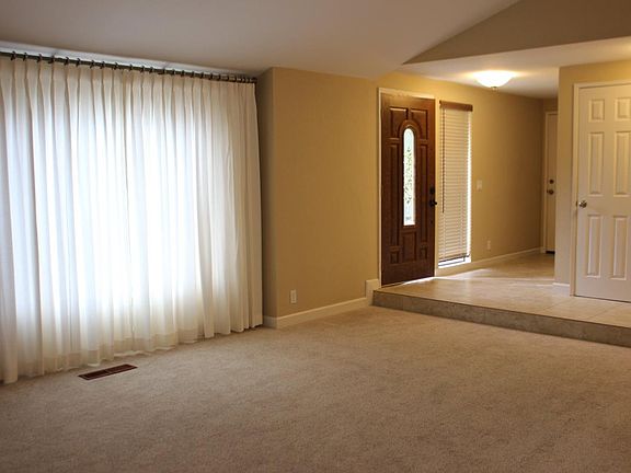 2nd image of 15420 La Mar Dr