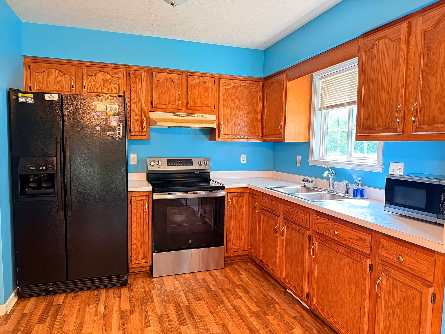 3 bed, 1473 sqft, $2,000 — Photo 3