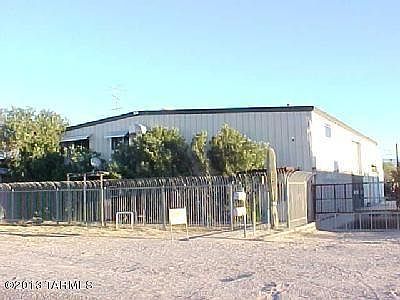 1st image of 3425 E Milber St