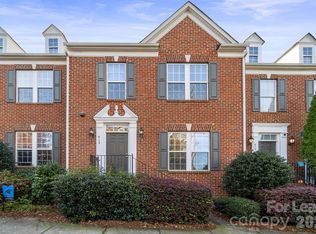413 Armour St, Davidson, NC 28036