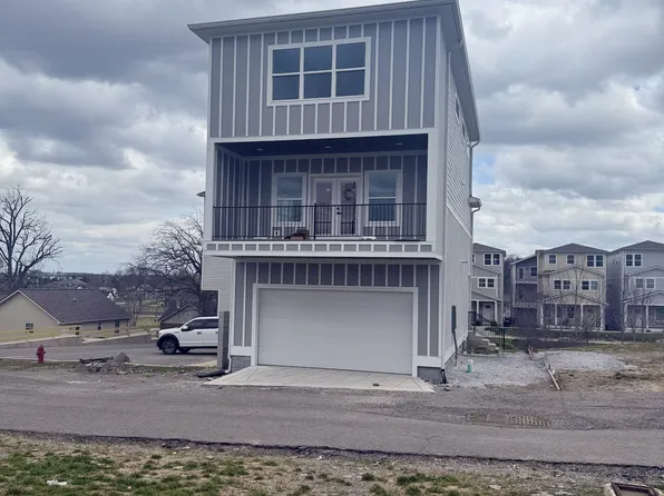 1121 Lawrence Ave #3, Madison, TN 37115