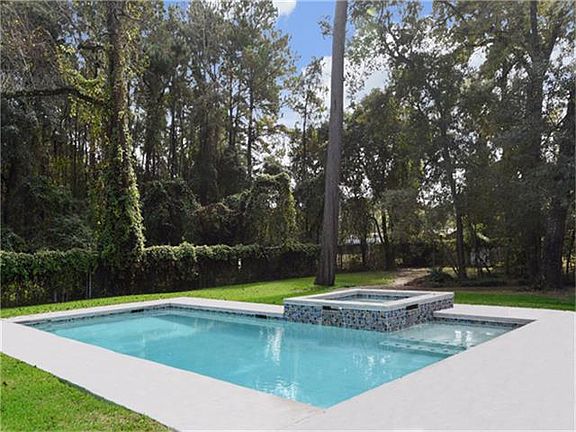 4th image of 25322 Glen Loch Dr