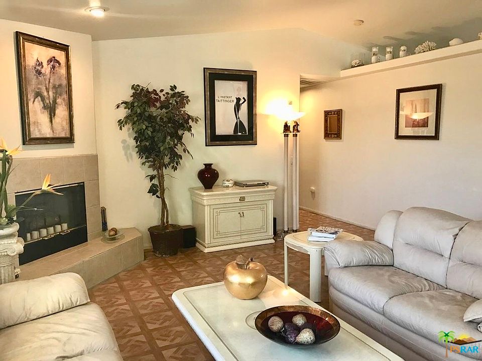 1st image of 16305 Avenida Monteflora