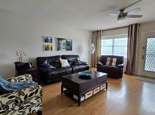 2032 Oakridge Cir #2032-D, Deerfield Beach, FL 33442