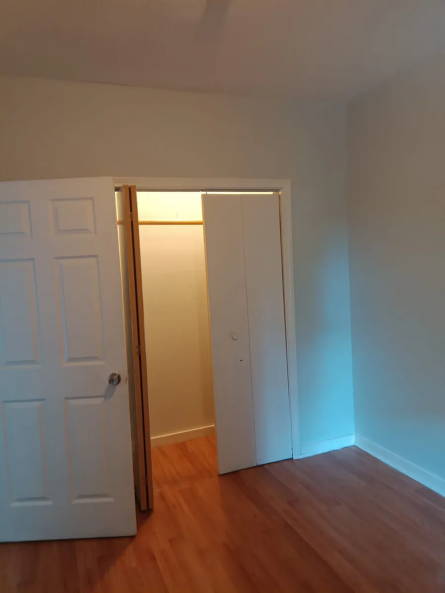 Building Photo - 133 Hungerford St #2