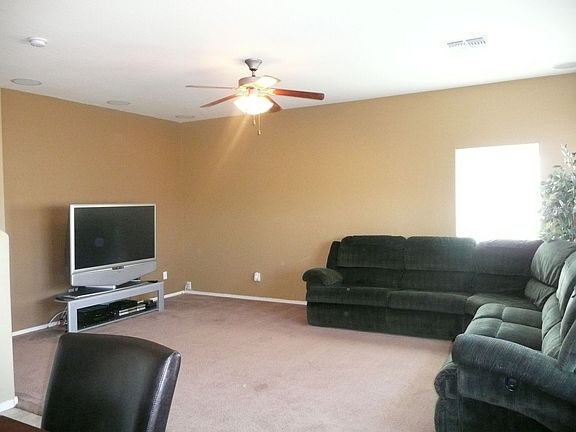3rd image of 31049 N Karen Ave