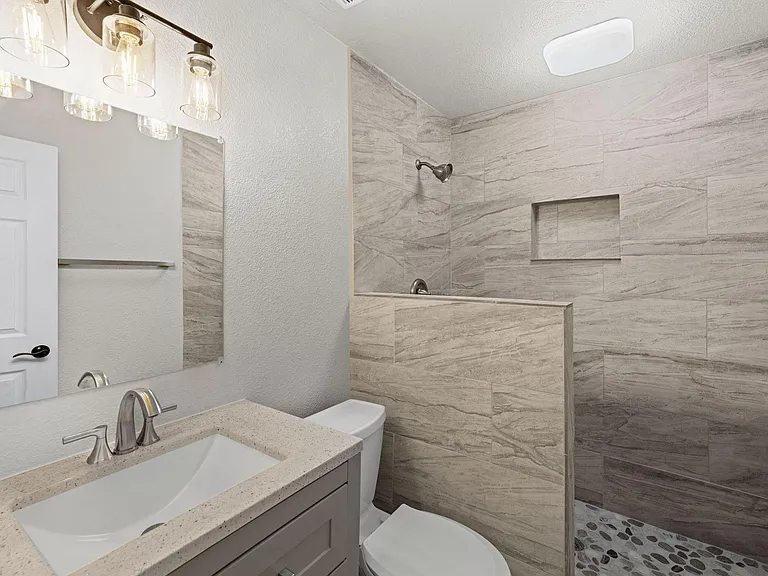 2302 Sorret Tree Ct — Photo 12