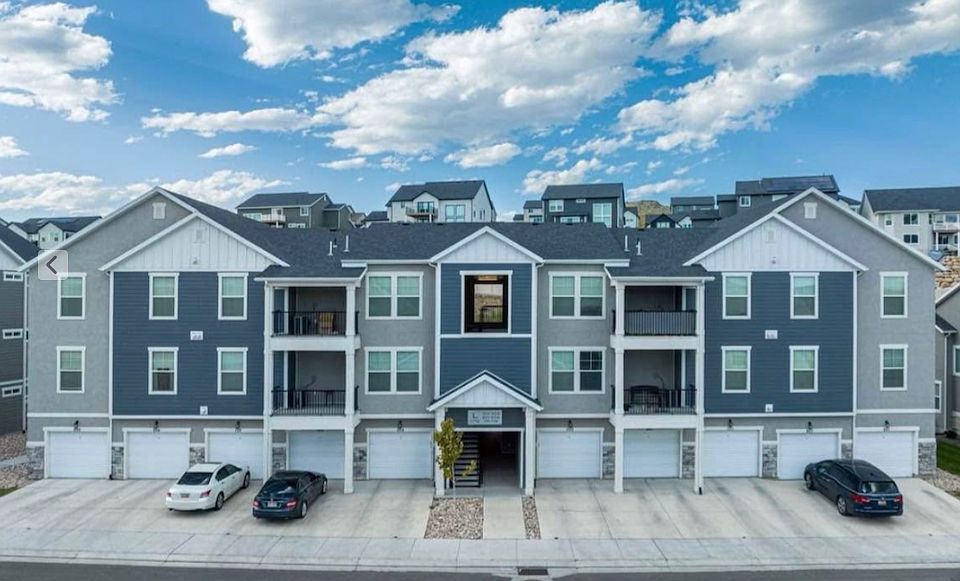 1st image of 1772 W Eaglewood Dr #L303