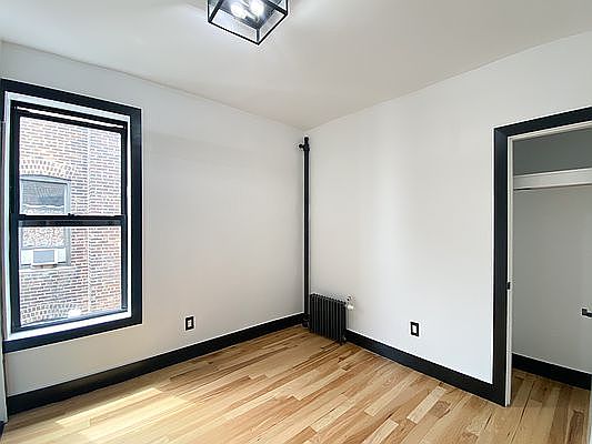 5th image of 880 Saint Nicholas Ave APT 44