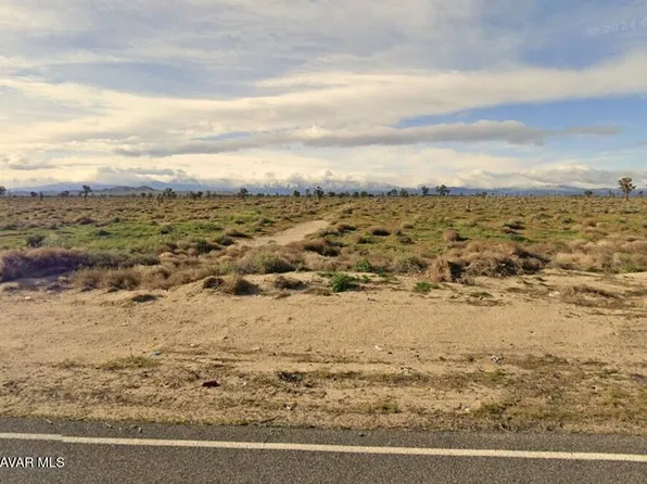 10300 E Vic Ave, Lancaster, CA 93535