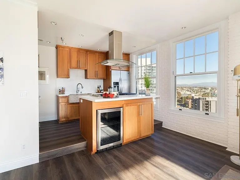 702 Ash St #1103 — Photo 13