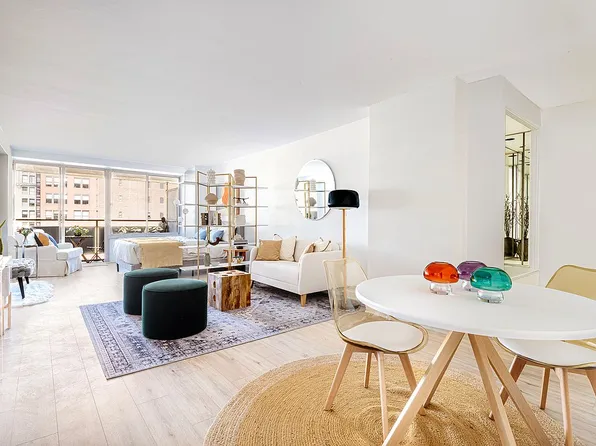 142 E 16th St APT 12G, New York, NY 10003