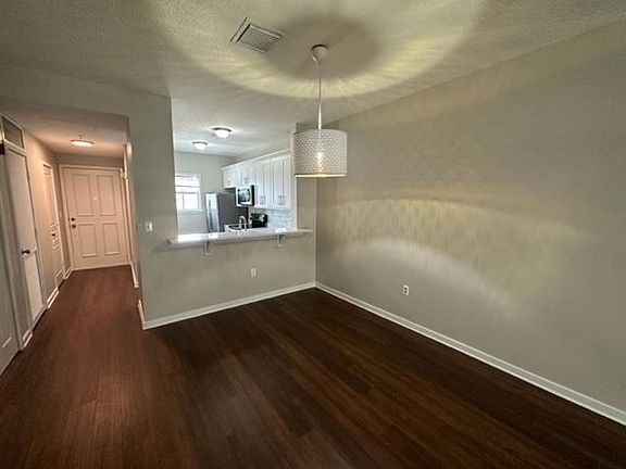 5th image of 720 Celebration Ave APT 250
