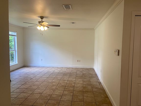 5th image of 2123 Colorado St
