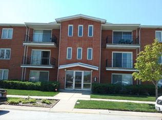 10840 S Kilpatrick Ave #2NE, Oak Lawn, IL 60453