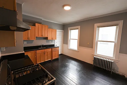 14 Hartwell St #3 Photo 1