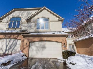 822 N Maple Ave, Palatine, IL 60067