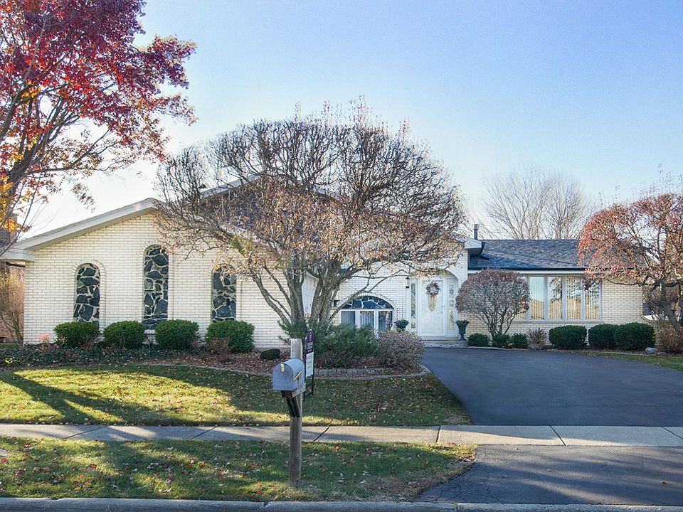1st image of 12750 W Tanglewood Cir