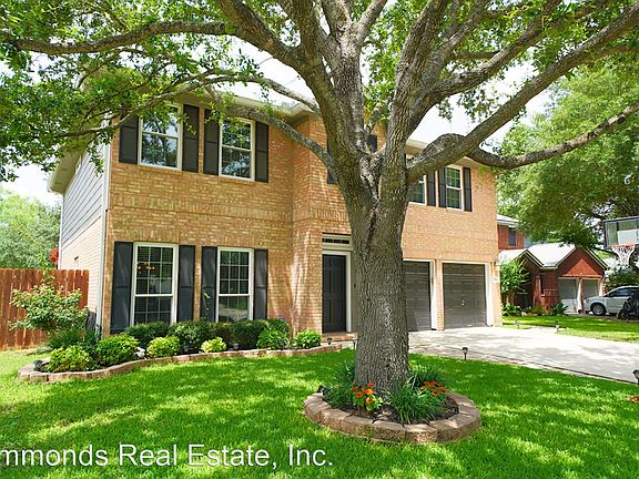 4th image of 2854 Olive Ave