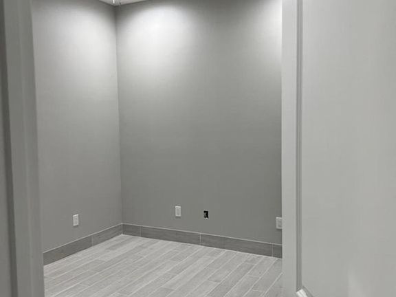 3rd image of 9017 Atreus St #2