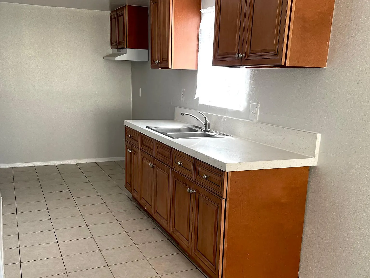 3 bed, $2,900 — Photo 4