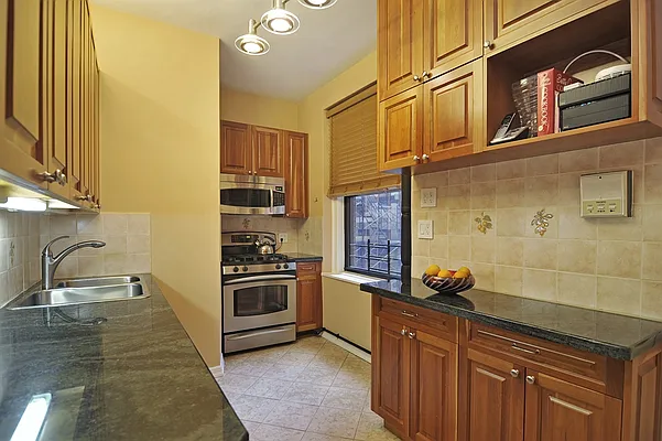 Sold by Corcoran | media 2