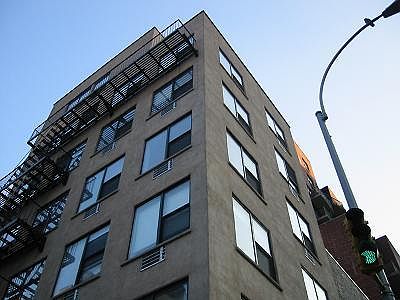 1st image of 115 Lexington Ave Frnt 1