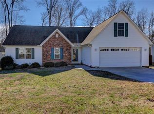 9 Trotters Run, Thomasville, NC 27360