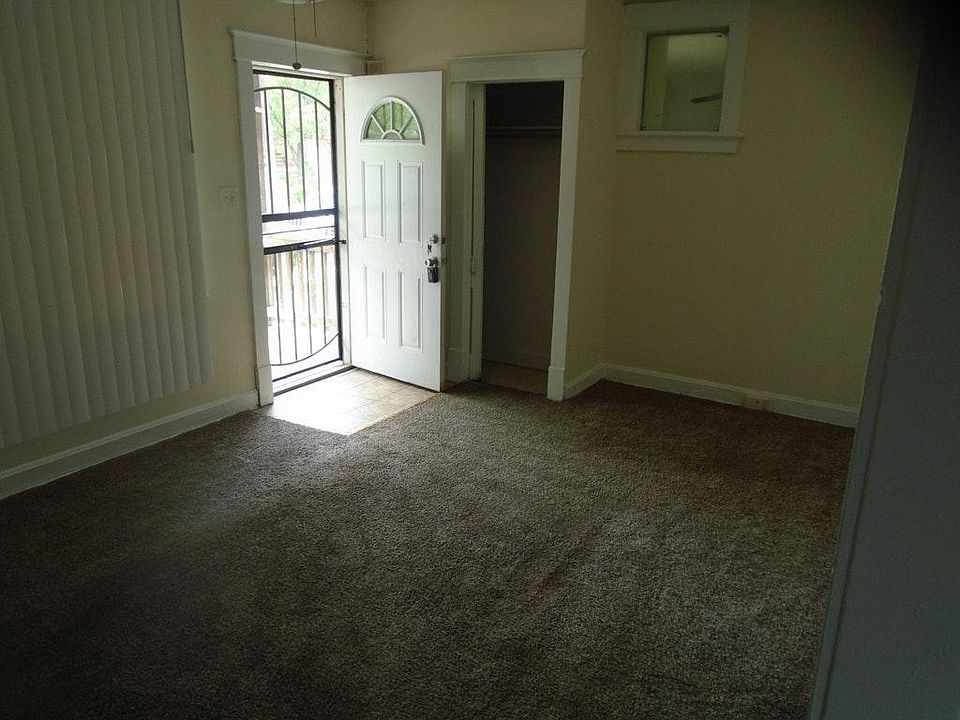 2nd image of 5539 Beacon Ave