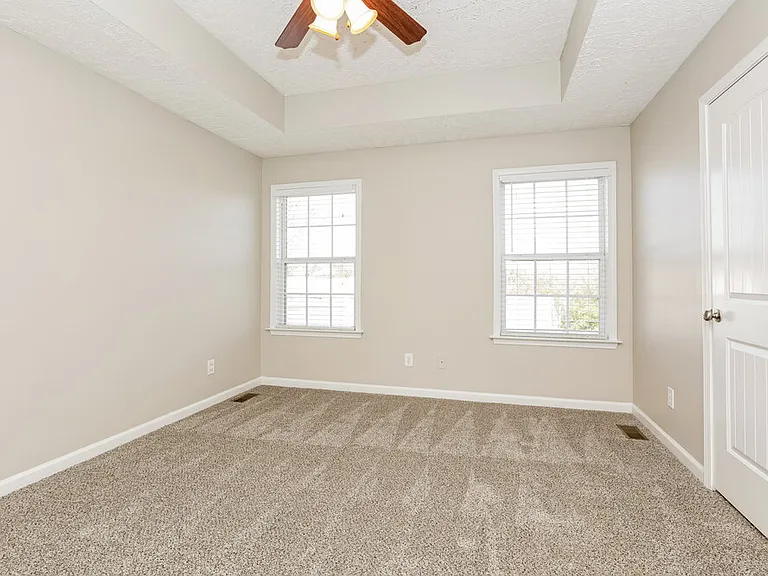 3128 Hardwood Dr — Photo 10