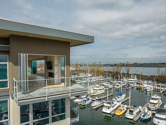 5th image of 11505 NE Yacht Harbor Dr APT C304