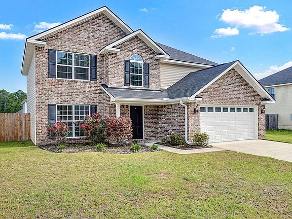 3rd image of 704 Highgrove Ct