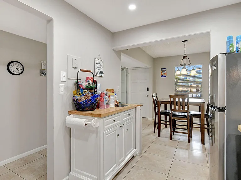 777 S Federal Hwy #202-H — Photo 16