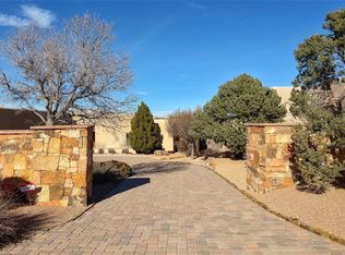 50 Paseo Aragon, Santa Fe, NM 87506